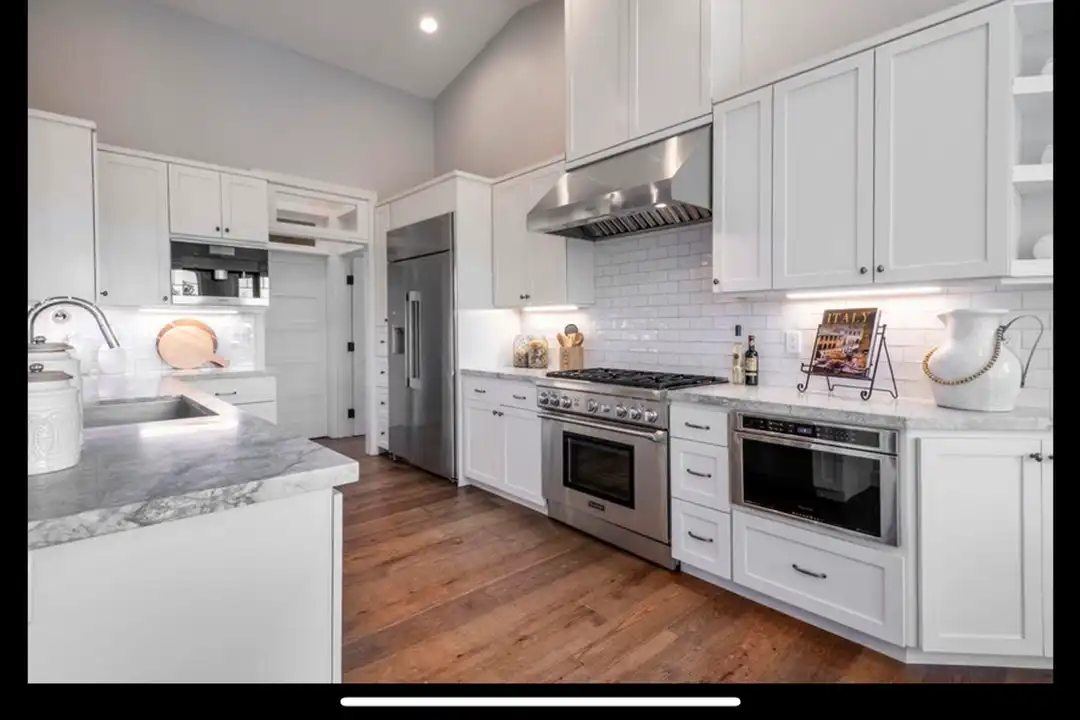 7 Baker Ln - View 4