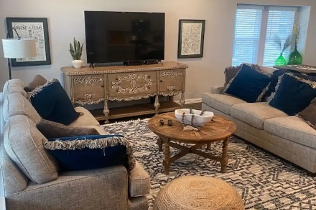 2220 Bluestem Bnd - View 3