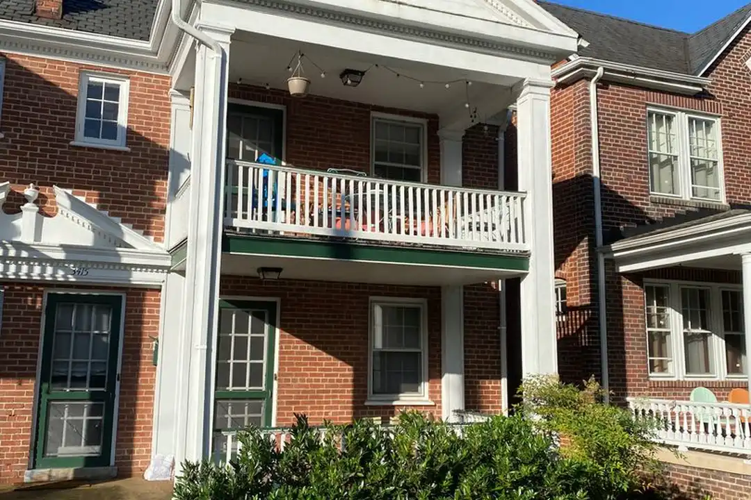 3415 Stuart Ave unit Apt #1st Flr – photo 1