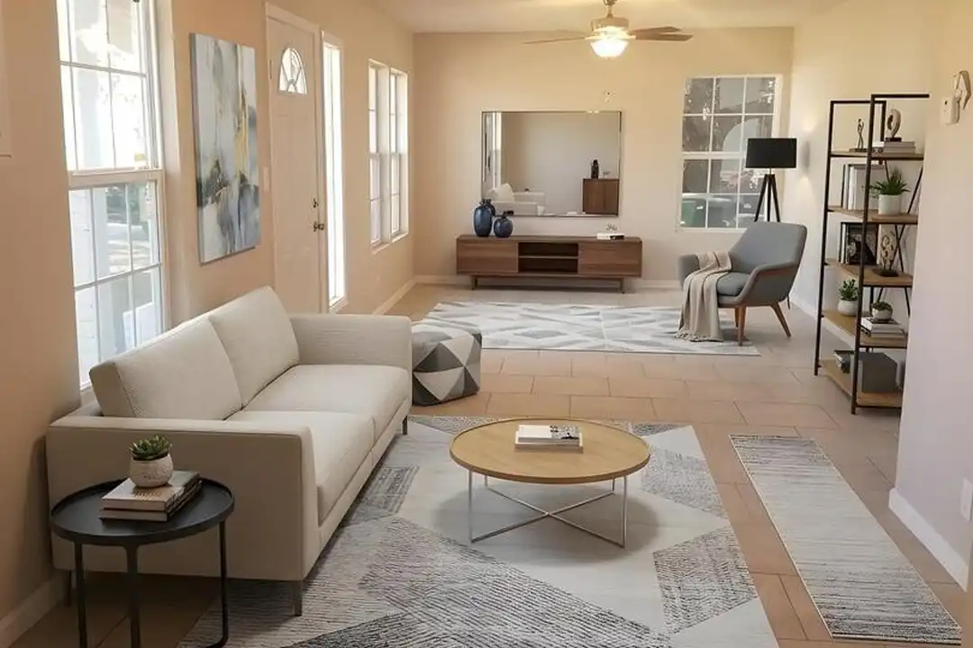 906 E Petaluma Blvd - View 4