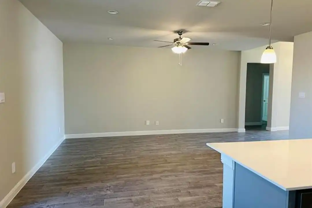 2516 Bellatrix Dr - View 6