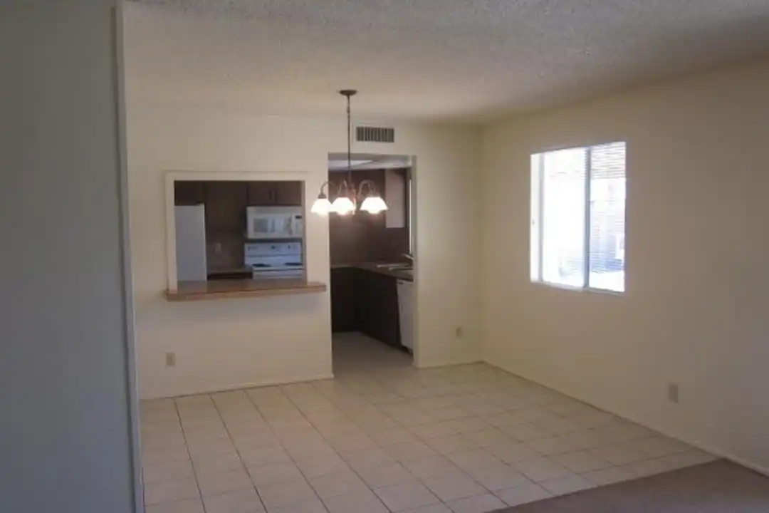 1933 E Apollo Ave - More