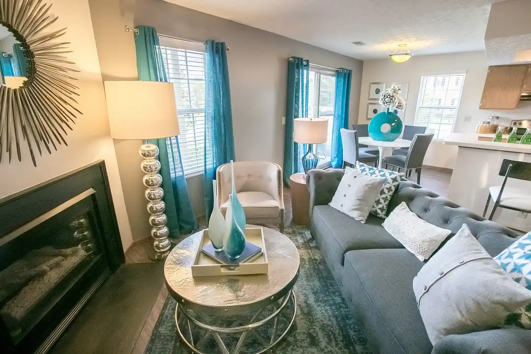 Perimeter Lakes Apartments – photo 1 of 35