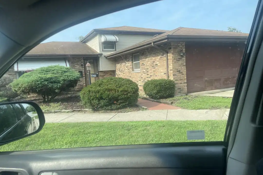 14749 Shepard Dr – photo 1 of 6