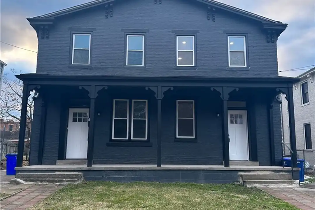 1415 Columbus Ave – photo 1