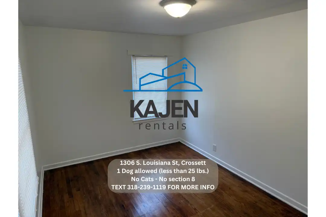 House in Crossett - View 4