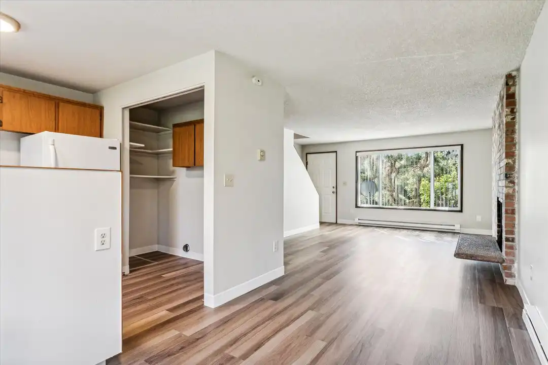 5847-5855 SE Holgate Blvd unit 5855 - More