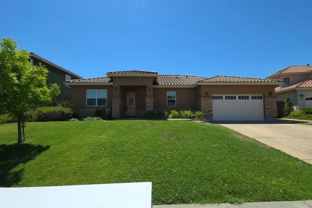 245 Katie Ct – photo 1 of 27