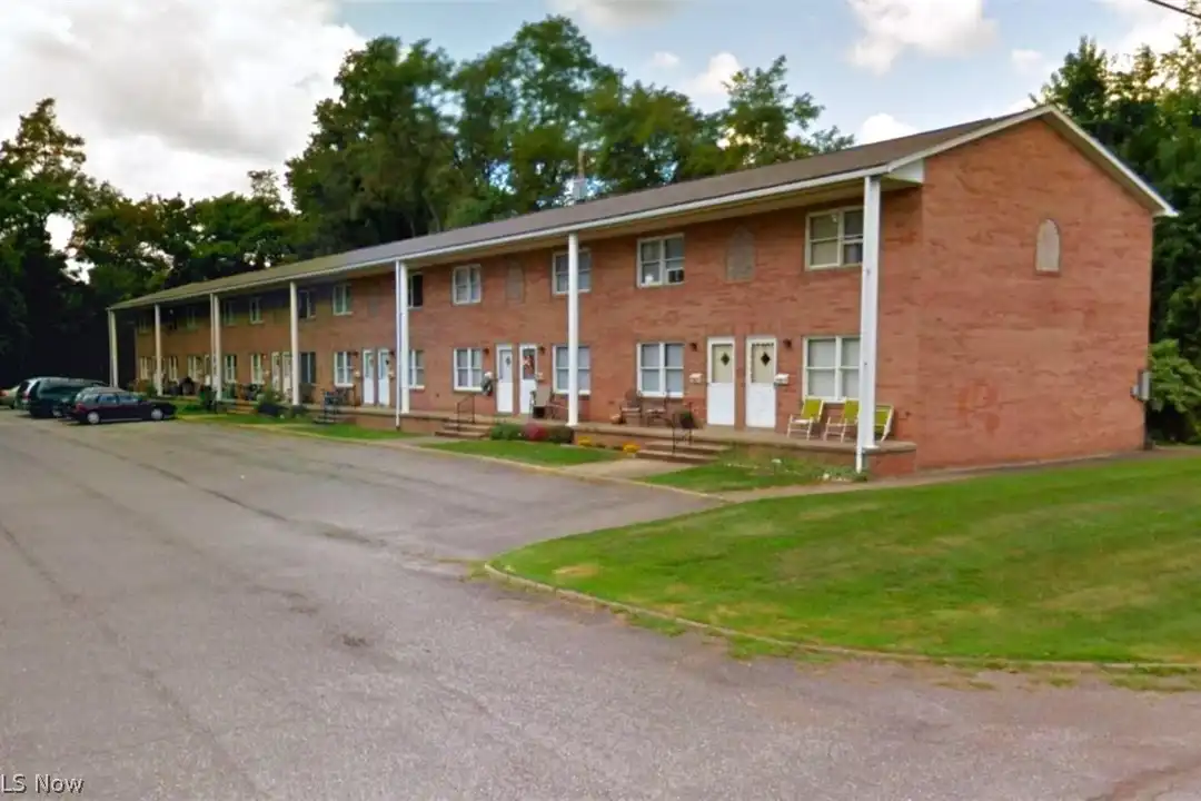 3601 Beaumont Dr unit 7 – photo 1 of 10