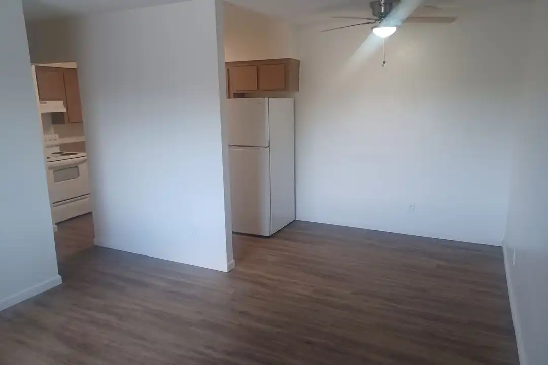 3355 E Fort Lowell Rd unit 107 - View 4
