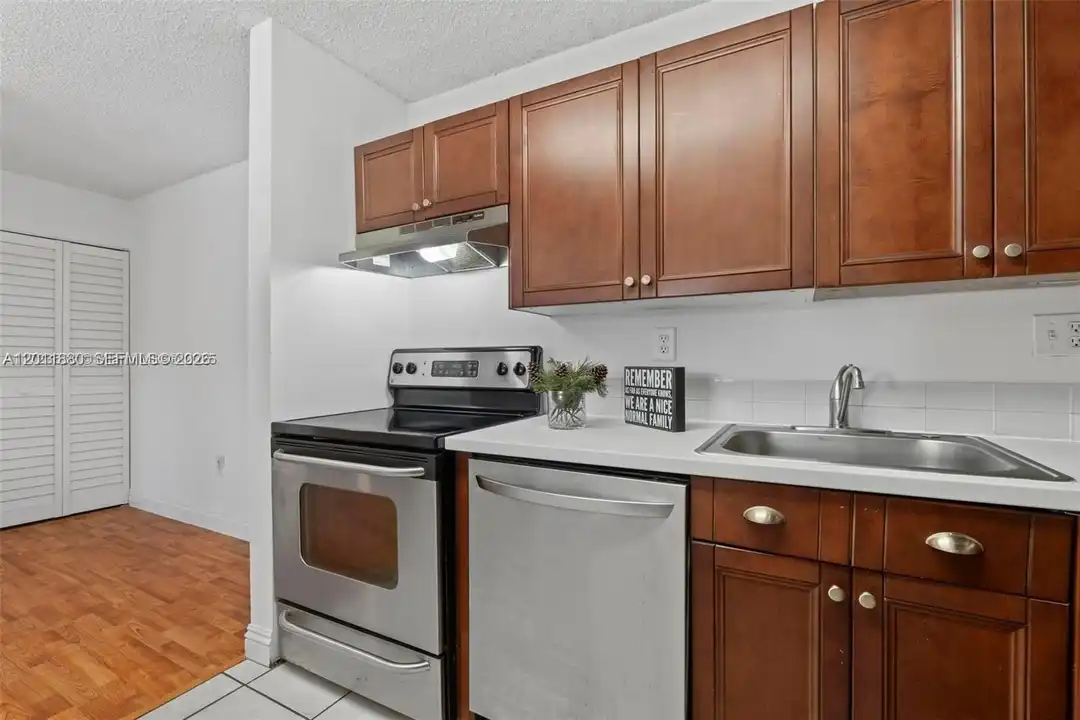 15600 SW 80th St #L-203 - View 4