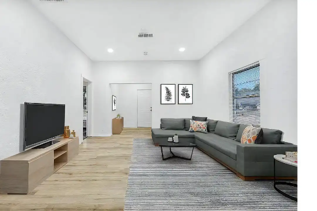 809 Martin Luther King Jr Blvd - View 5