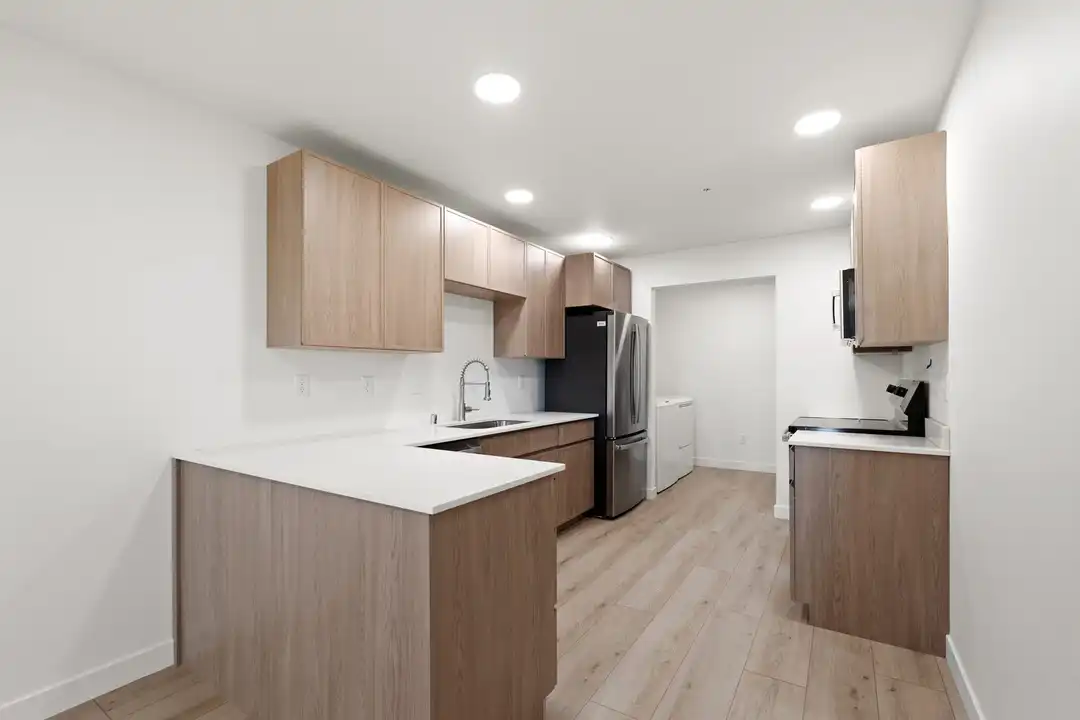 421 S McKinnon Rd unit A204 – photo 1