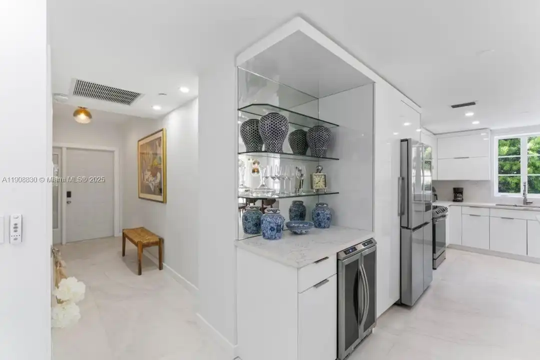 19217 Fisher Island Dr #19217 - View 6