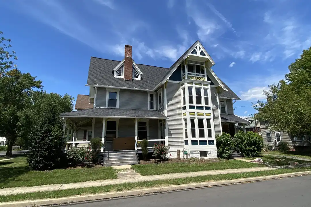 Apartment in Williamsport - View 2