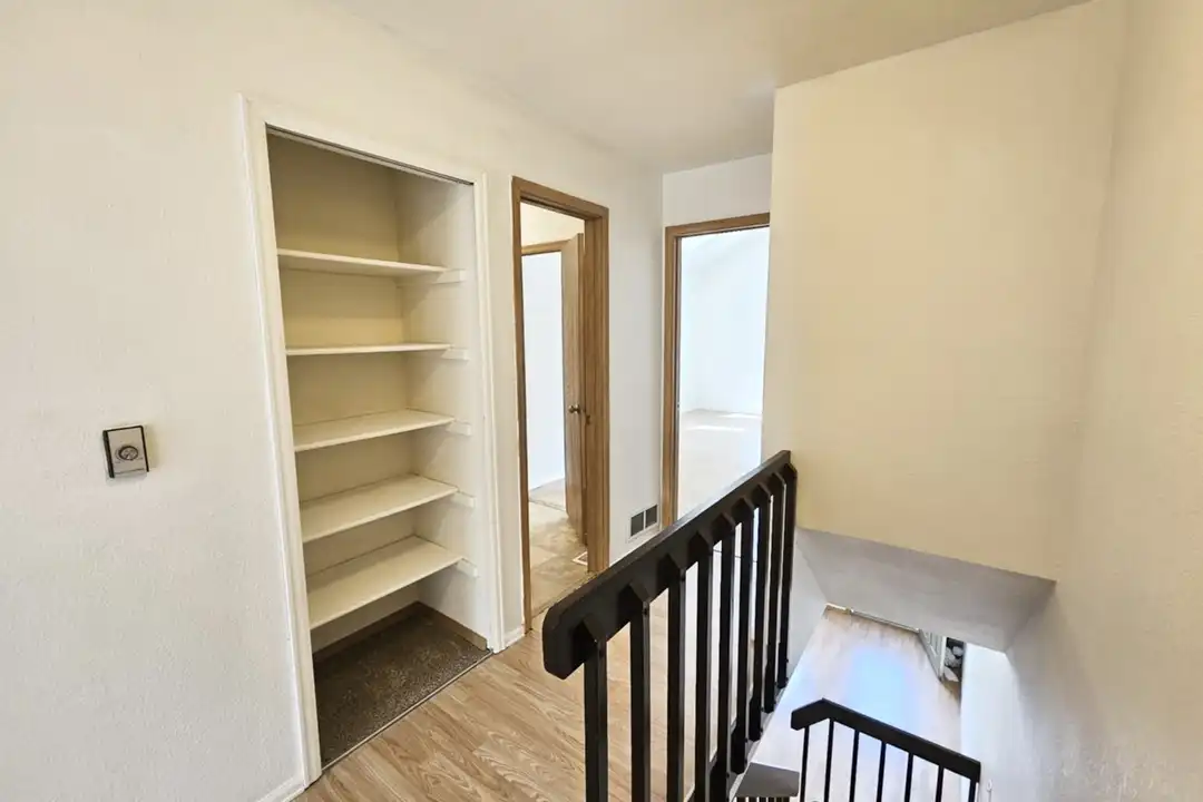 8209 S Fillmore Way - View 6