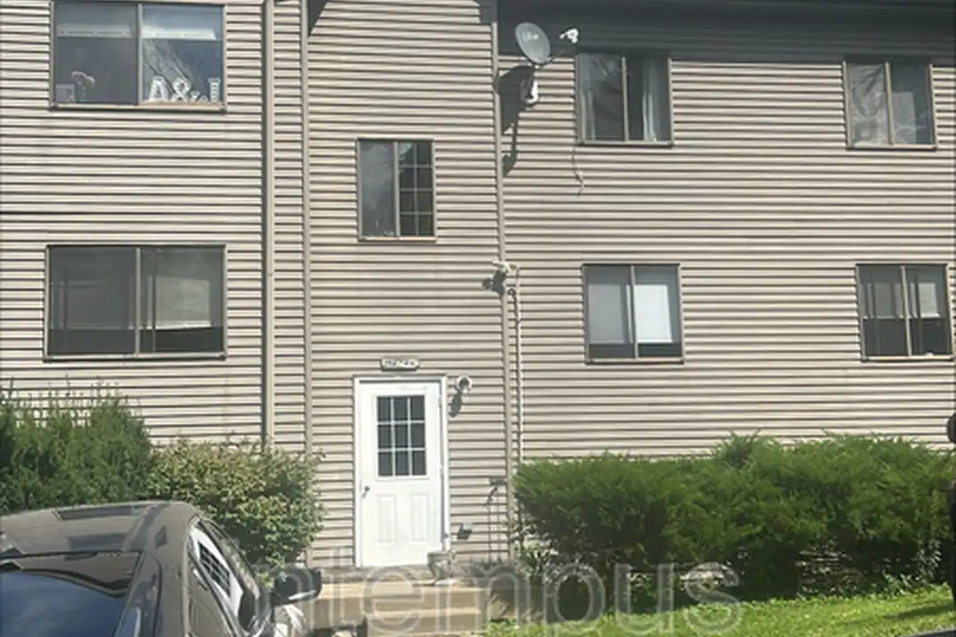 6321 St Andrews Dr unit 43 – photo 1 of 8