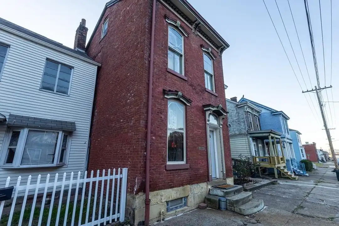 2232 Eoff St – photo 1