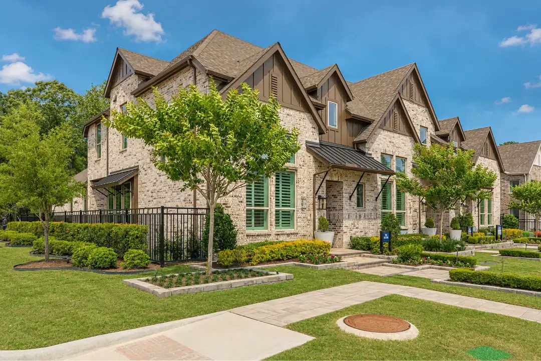 599 Cypress Vly Ave - More