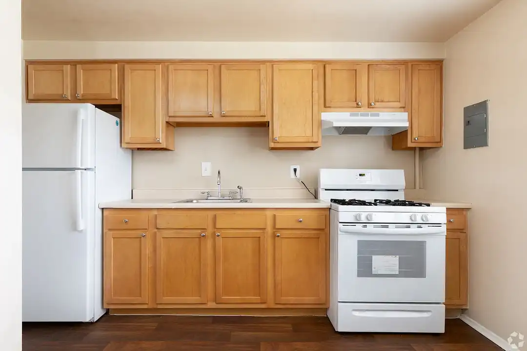 Riverview Townhomes – photo 1 of 15
