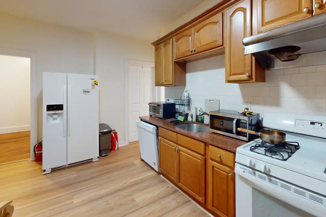 19 Newport St – photo 1 of 11