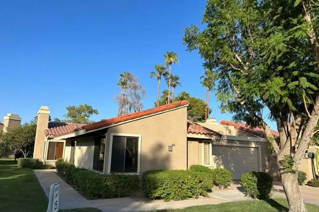 30 Tennis Club Dr - View 4