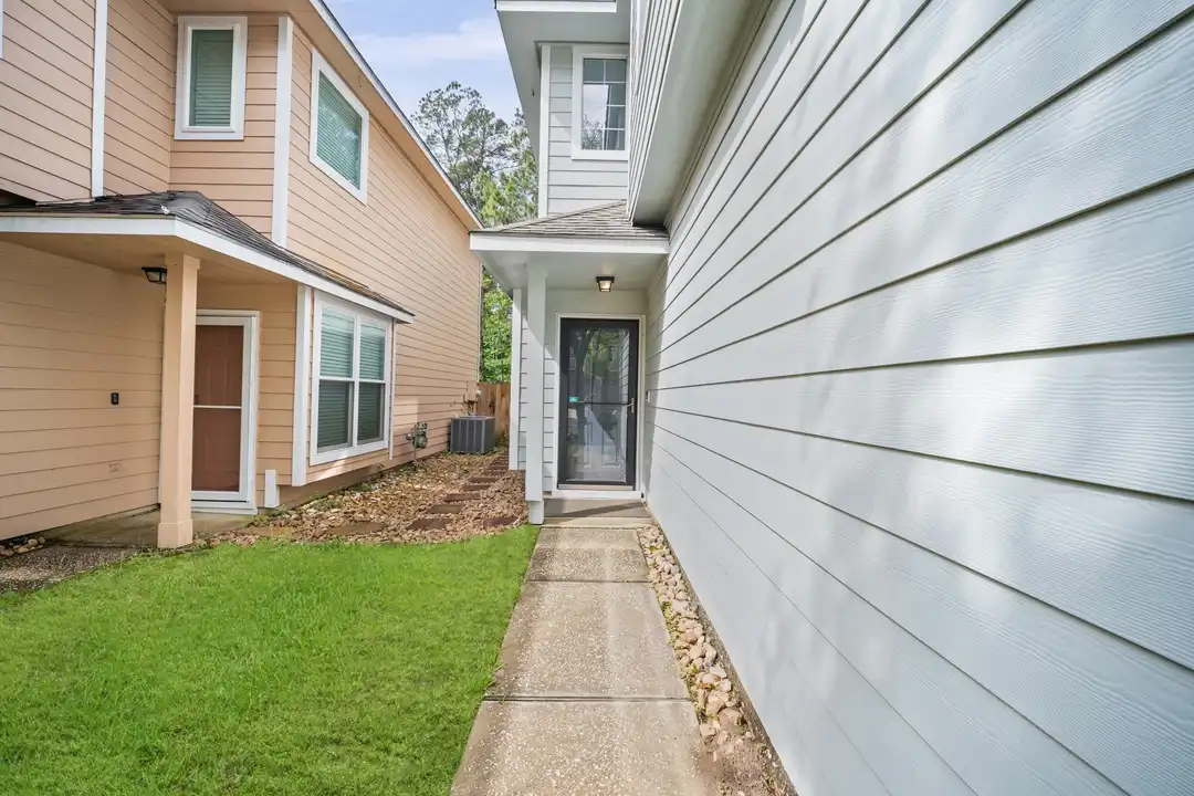 35 Ledgestone Pl - View 4