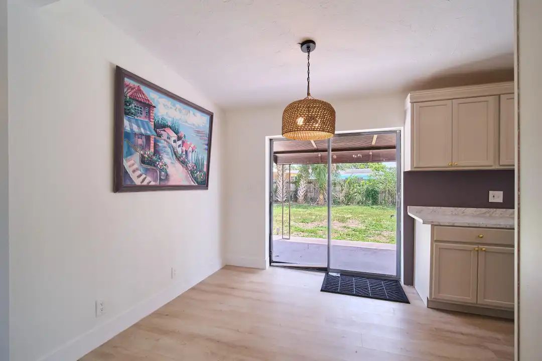 3686 Gull Rd - View 5