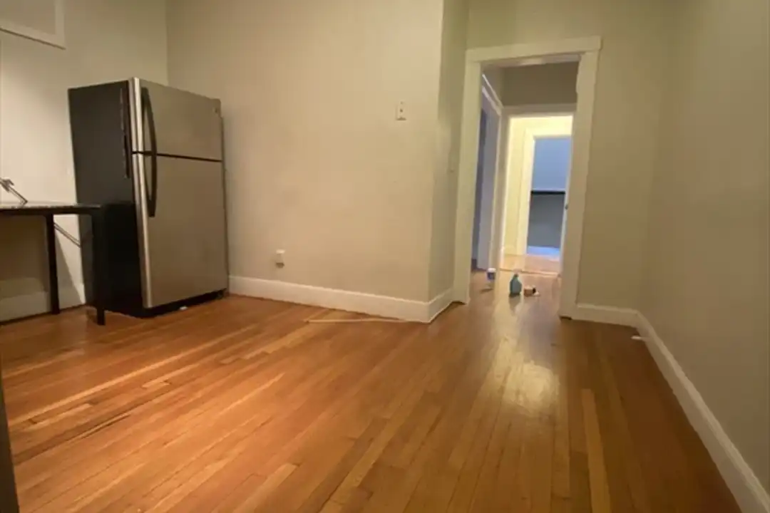 15 Park Vale Ave unit 7 - View 4