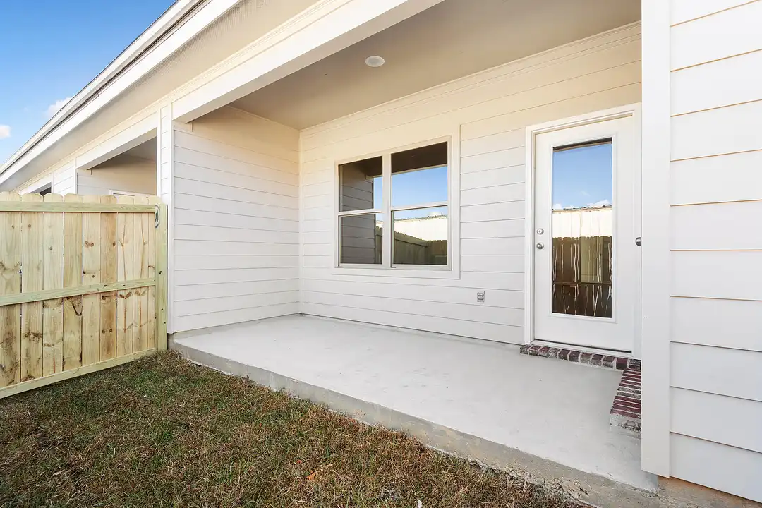 Apartment in Denham Springs - View 5
