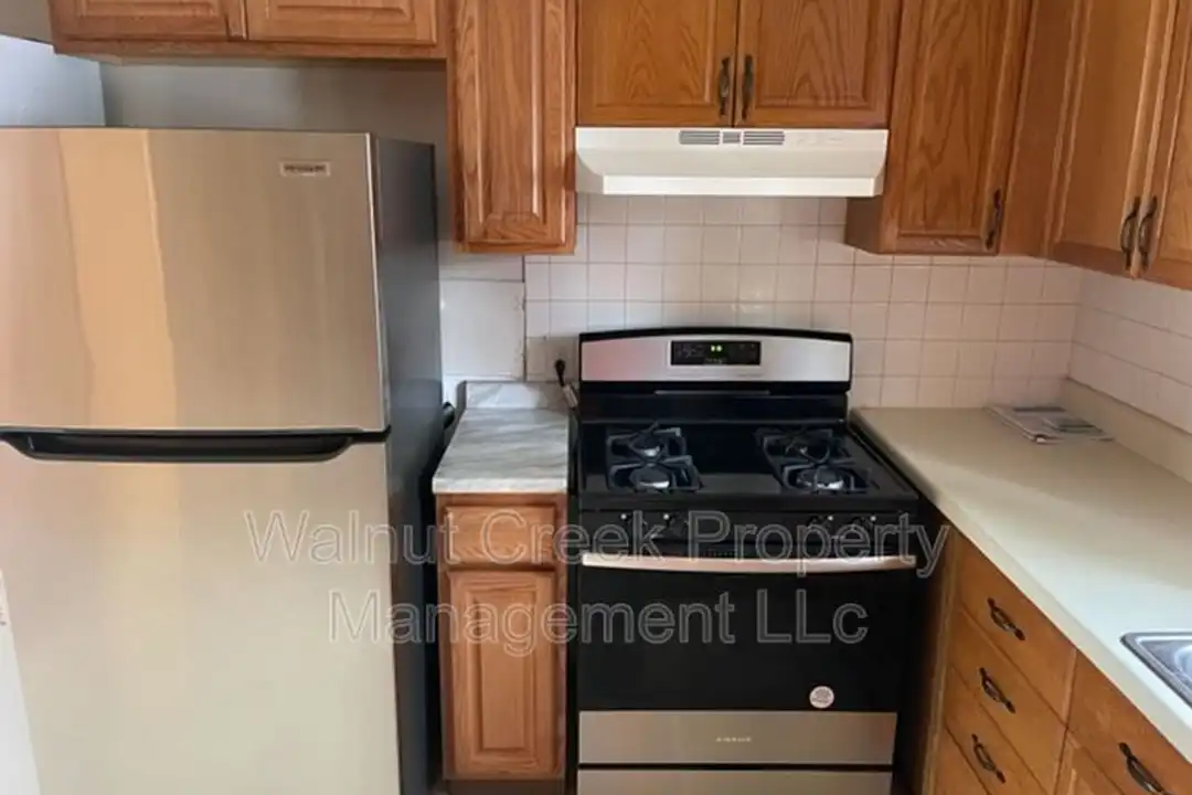 780 Oberlin Elyria Rd unit A 4 – photo 1