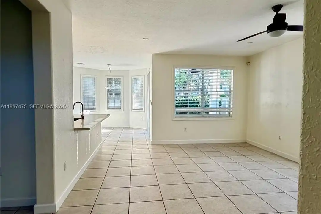 16500 SW 37th St #16500 - View 5