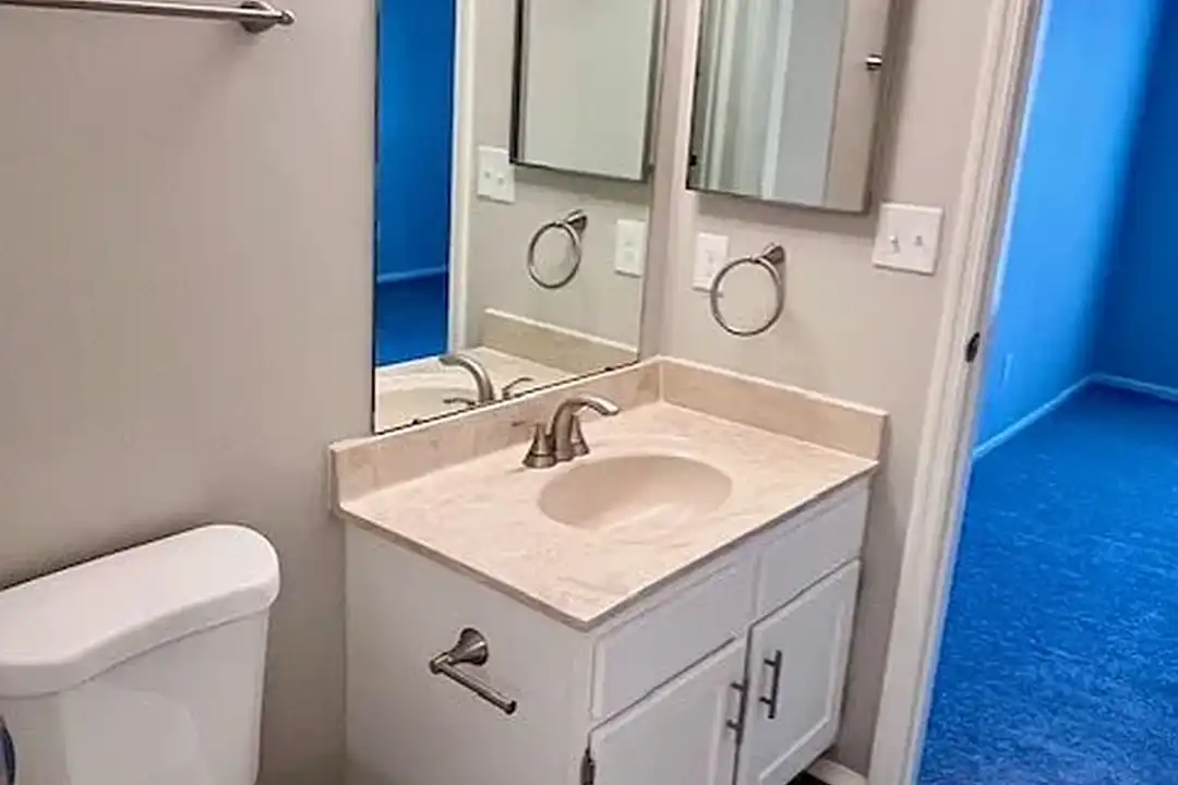 Harbour Club Apartments – photo 1 of 52