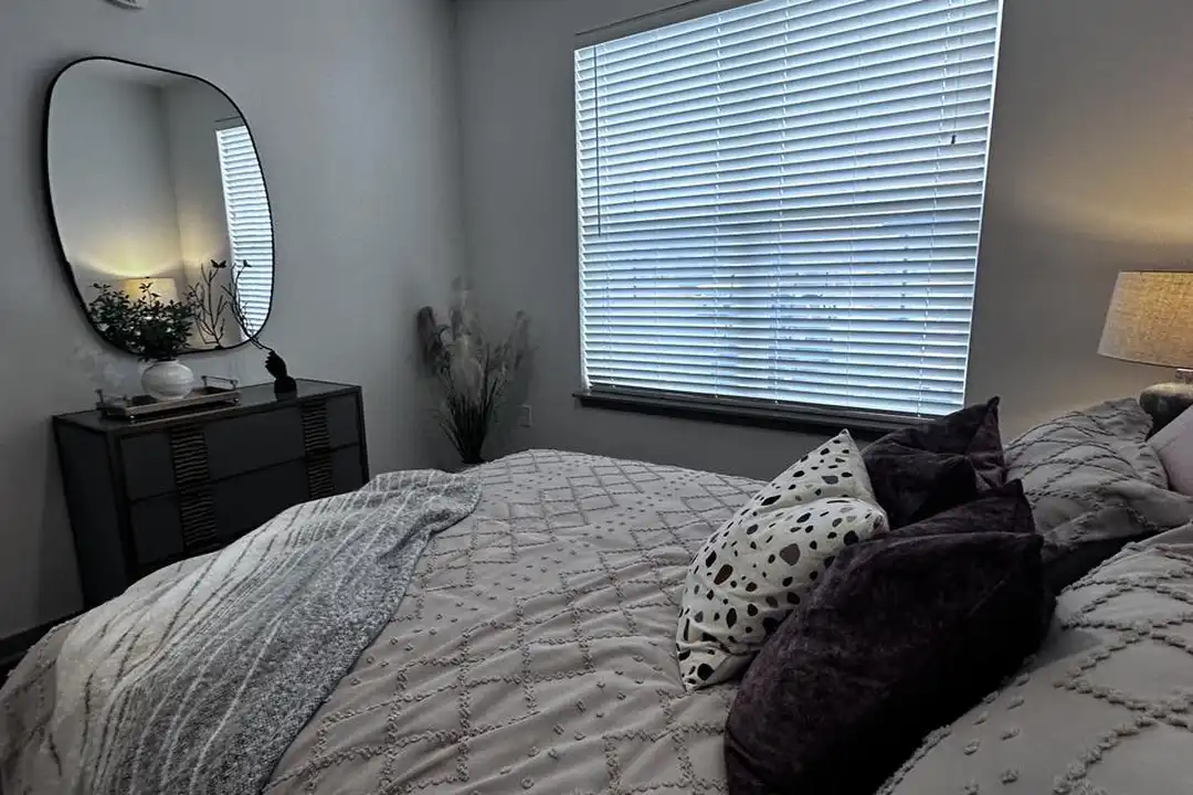 2505 Capital Dr unit C-206 - More