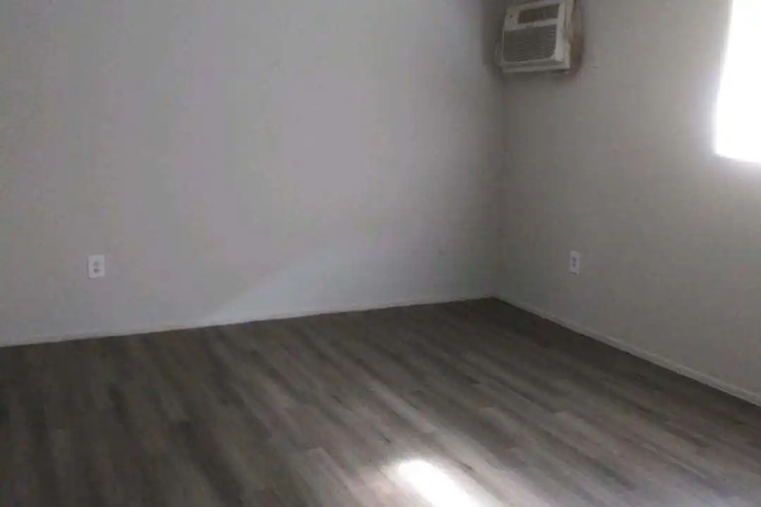 830 Beecher St unit 846-36 - View 2