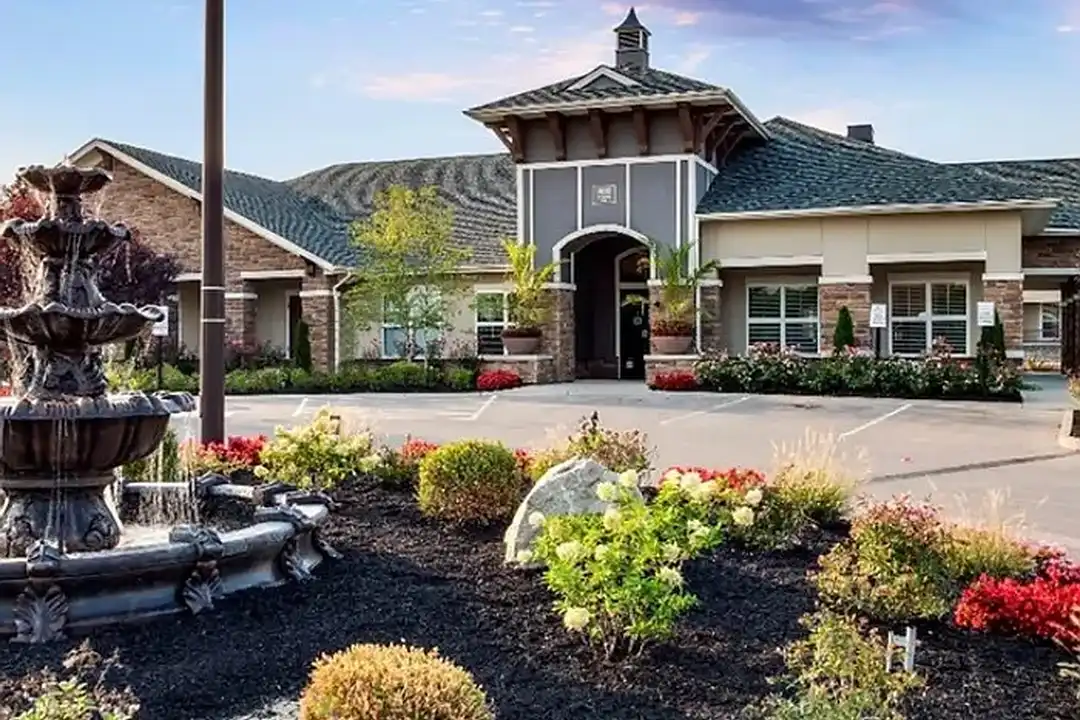 Century Middletown – photo 1