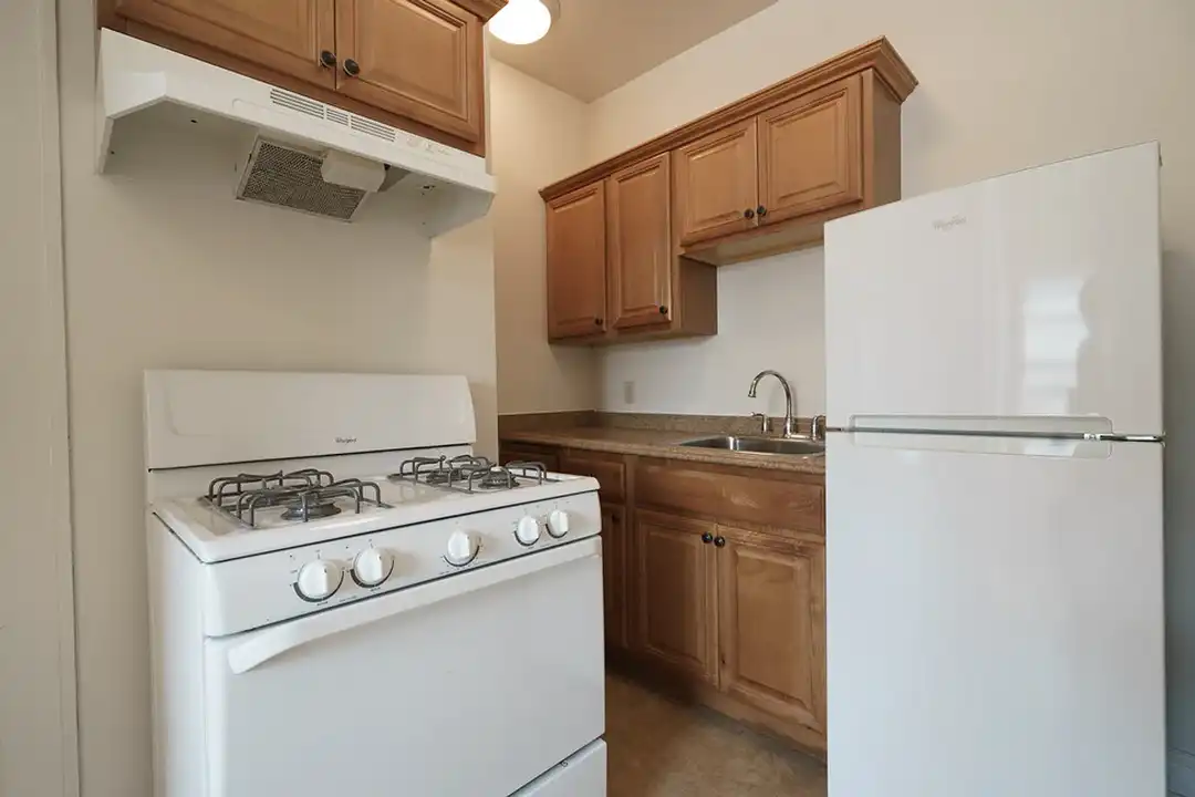 2400 Harriet Apartments – další