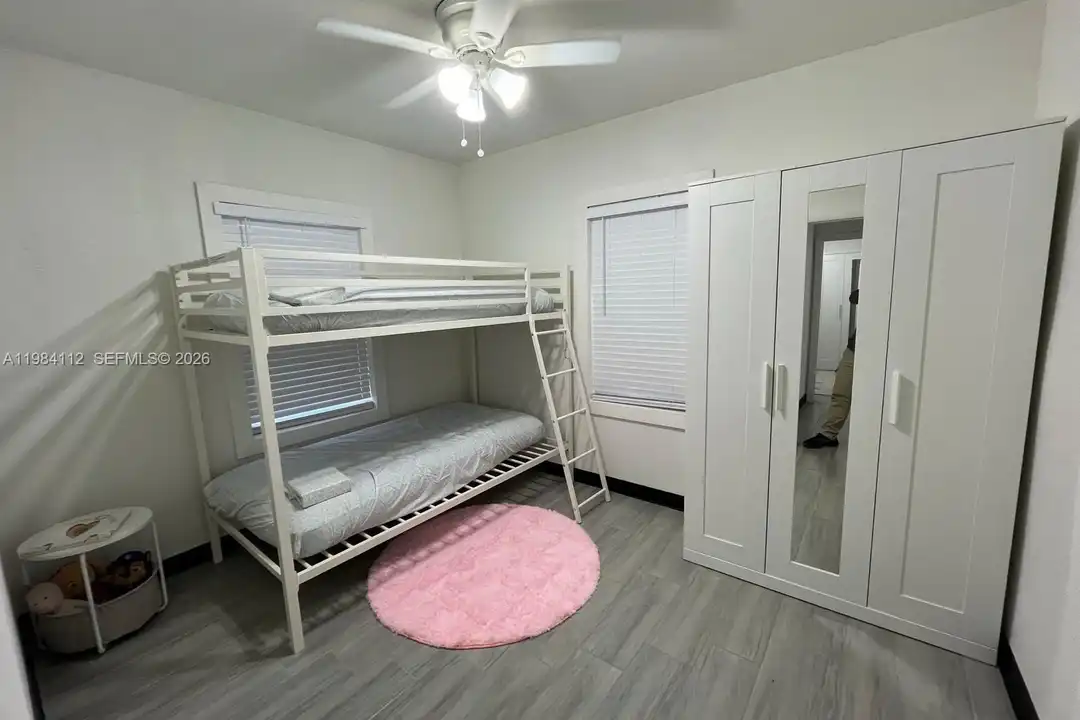140 NW 13th St #148 1/2 - View 4