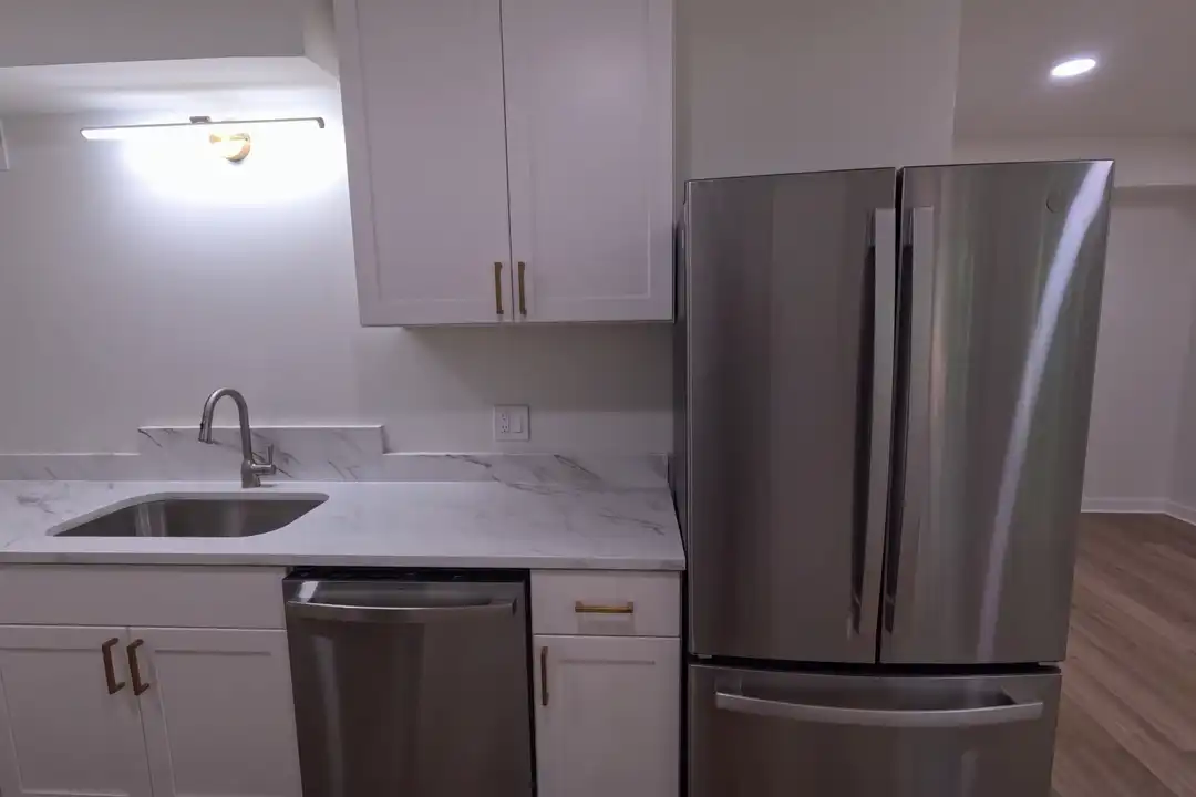 2672 Suzanne Ln unit B - View 6