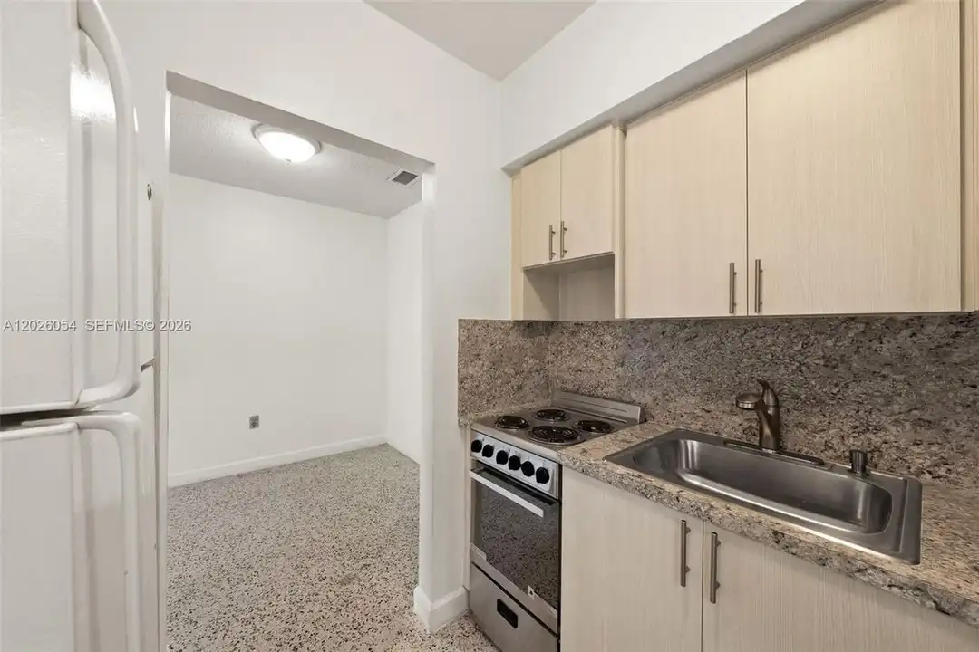 3209 NW 13th Terrace unit 3209 - View 6