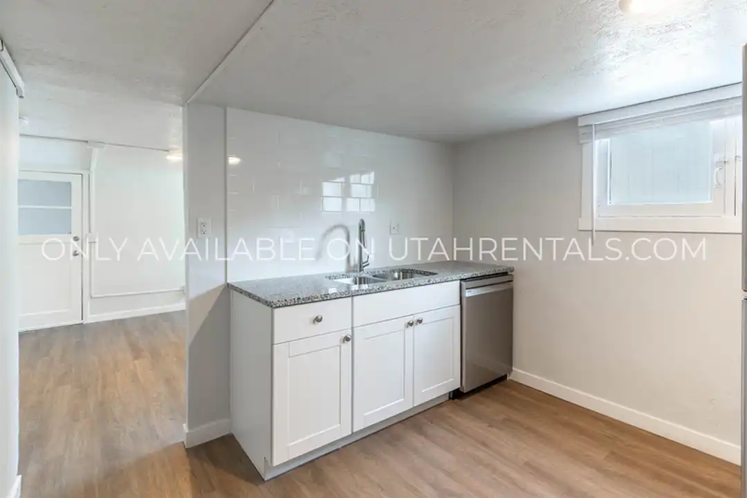 Apartment in Provo - More