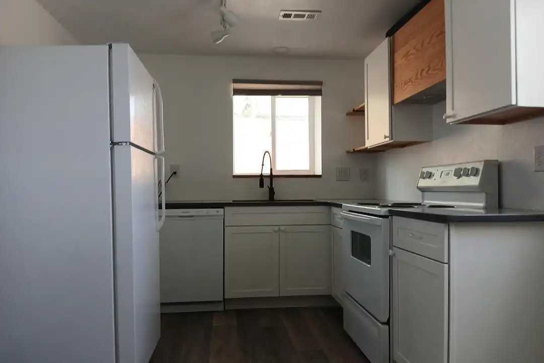 Apartment in Colorado Springs - View 3