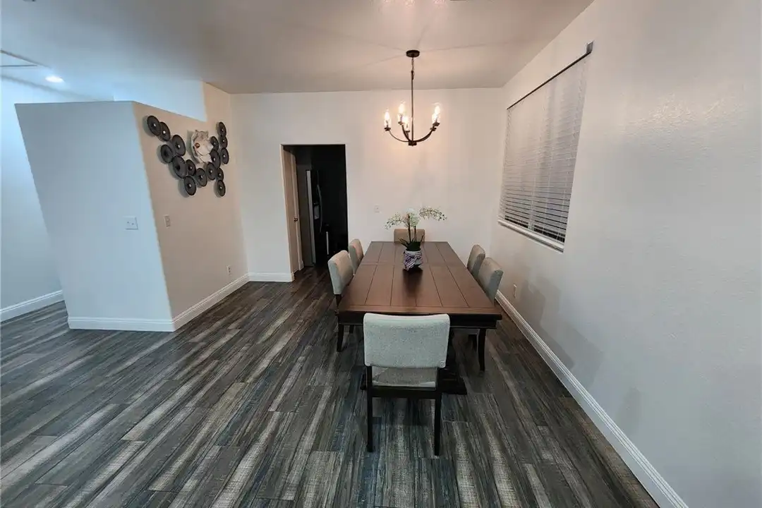 9882 Oriole Crest Ct - View 5