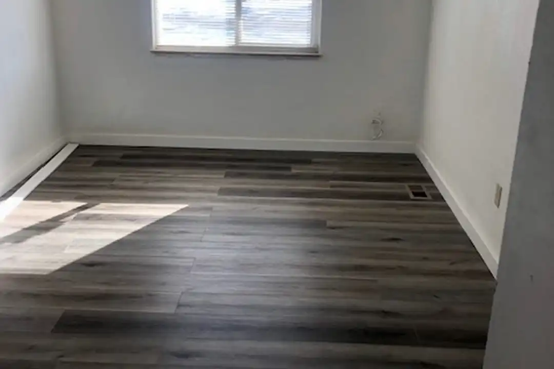 2912 Concord St - View 4