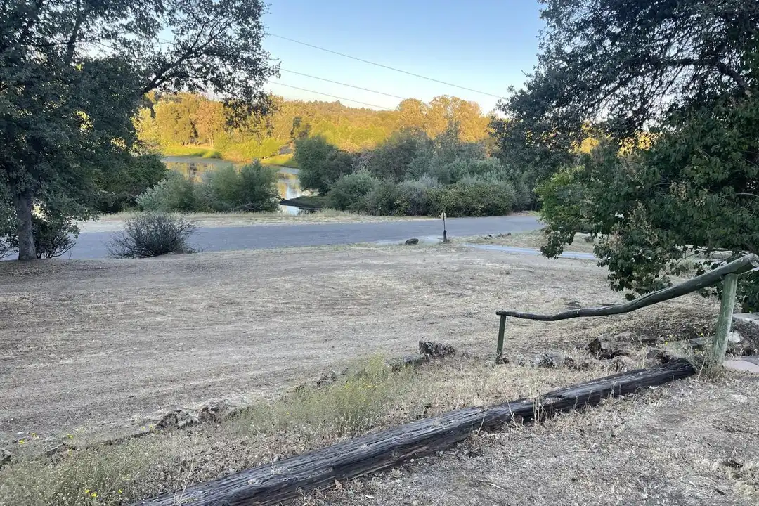 31698 Comanche Rd - View 5
