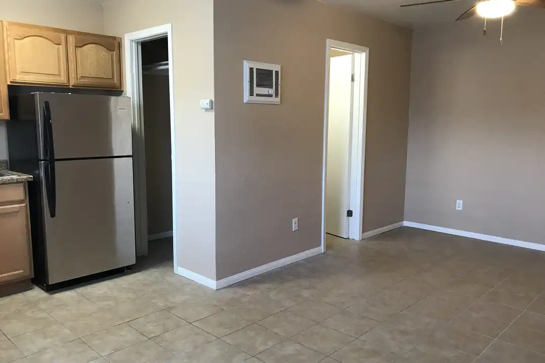 2954 F St unit 54-07 - View 3