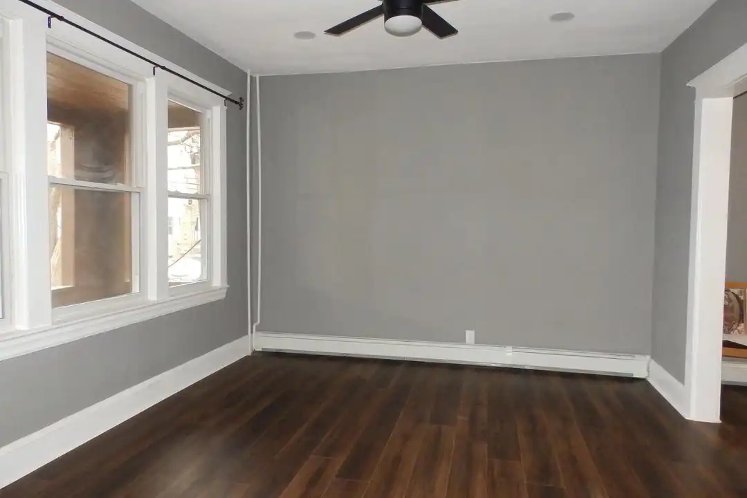 Apartment in Princeton - View 3