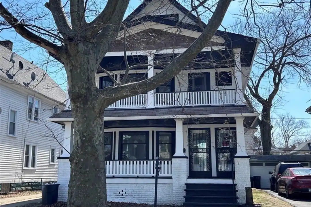 13412 Graham Rd #UP – photo 1