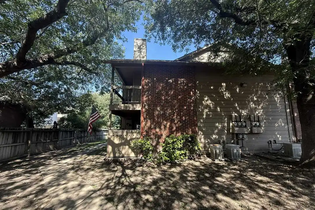 7863 Callaghan Rd - View 5