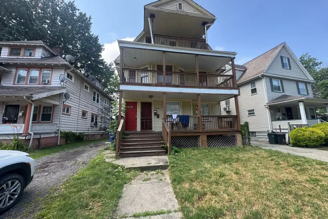 14012 Scioto Ave unit Unit UP – photo 1